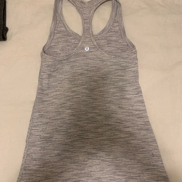 Lululemon tank top - Picture 4 of 4